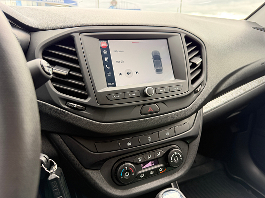 Lada (ВАЗ) Vesta Luxe, 2022 года, пробег 27400 км