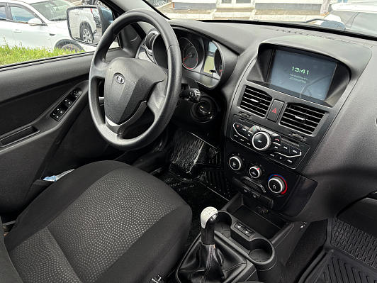 Lada (ВАЗ) Kalina Luxe Navi Glonass 21947-52-21V, 2015 года, пробег 111367 км