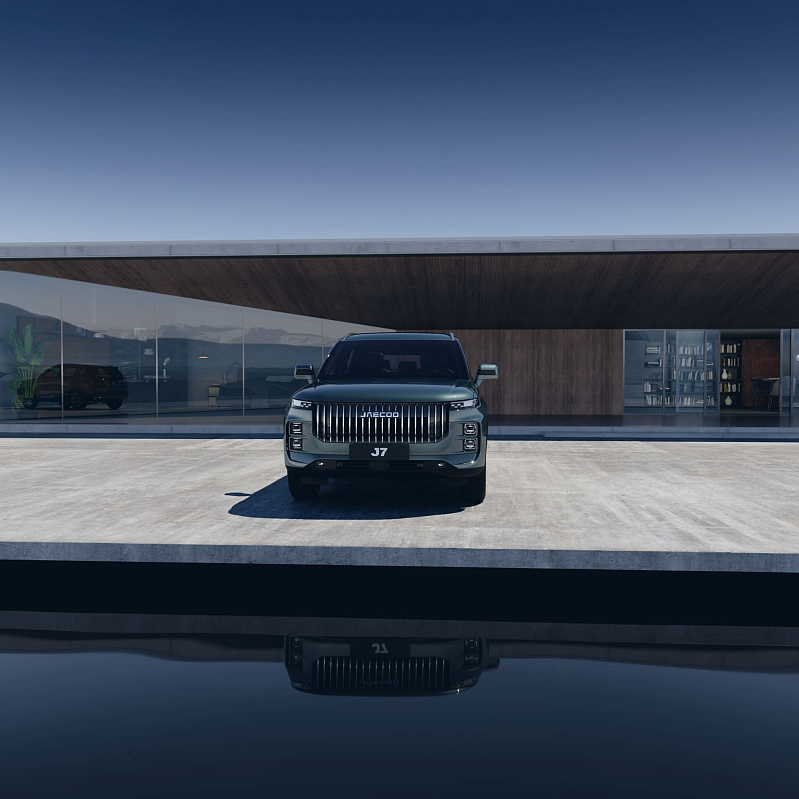 Jaecoo J8 Престиж +, серебряный