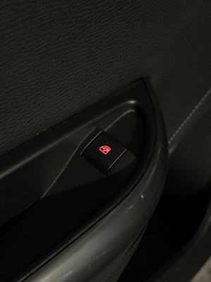 Opel Astra, 2011 года, пробег 229138 км