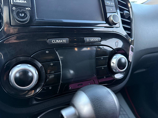 Nissan Juke SE+ Sport, 2013 года, пробег 157799 км