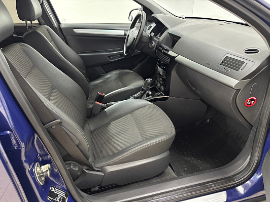 Opel Astra, 2014 года, пробег 182340 км