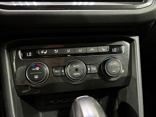 Volkswagen Tiguan Winter Edition, 2019 года, пробег 180359 км