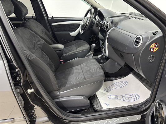 Renault Logan, 2011 года, пробег 181937 км