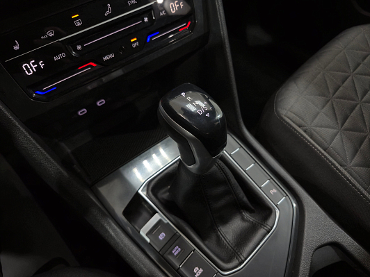 Volkswagen Tiguan Respect Plus, 2021 года, пробег 46763 км