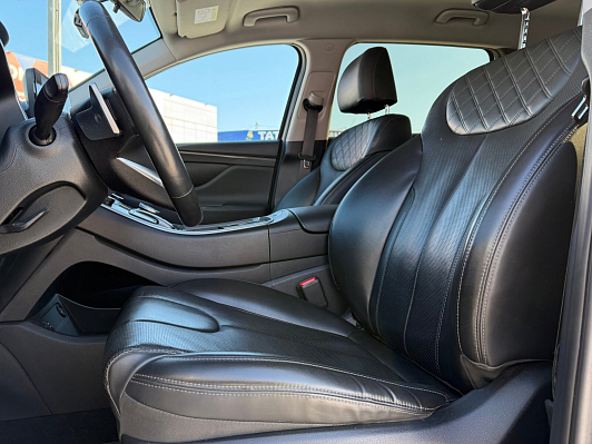 Hyundai Santa Fe SE 6 Мест, 2020 года, пробег 66800 км