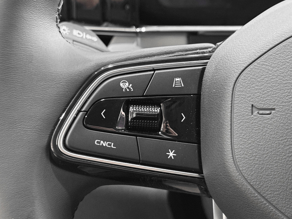 Geely Atlas Спорт, зеленый