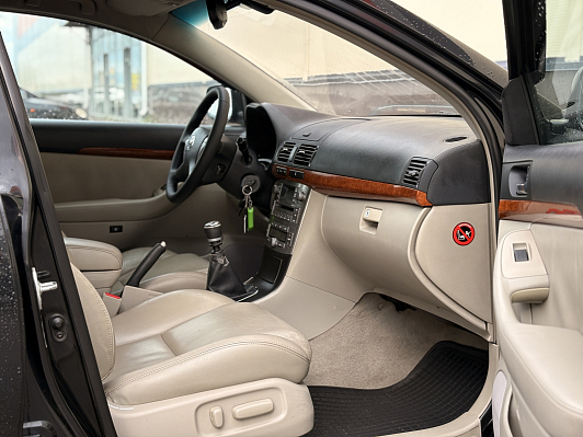 Toyota Avensis, 2007 года, пробег 329287 км