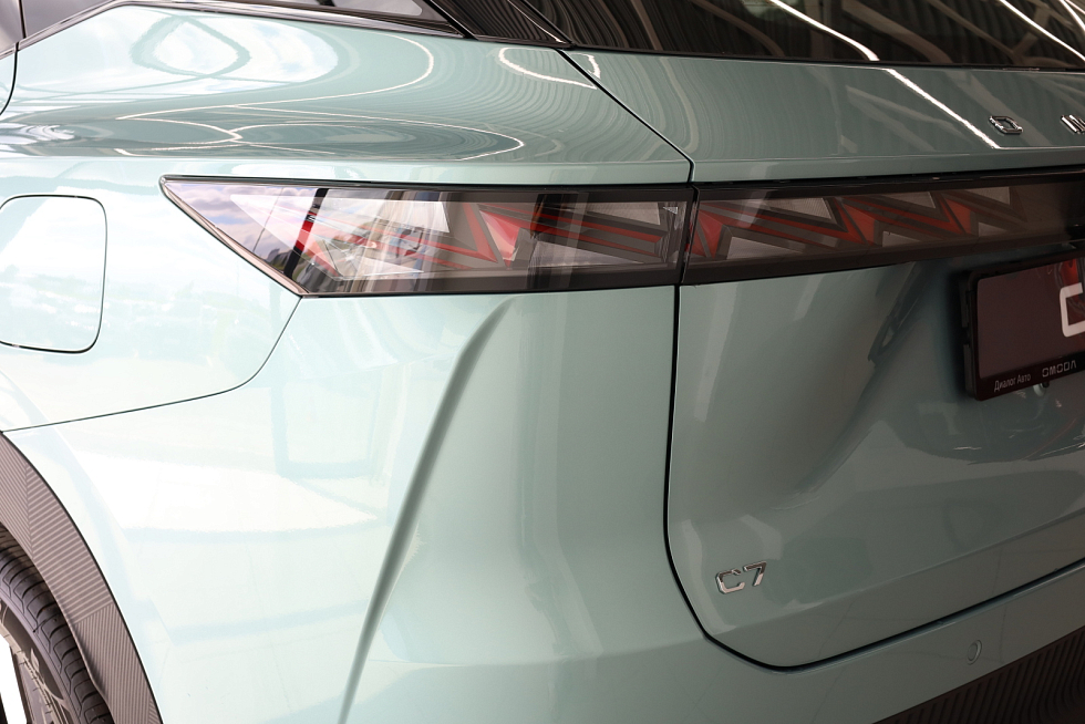 Omoda C7 Supreme, зеленый
