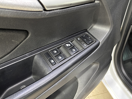 Lada (ВАЗ) Vesta Comfort Winter, 2020 года, пробег 83800 км