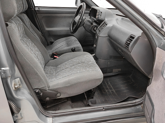 Lada (ВАЗ) 2112, 2003 года, пробег 205000 км