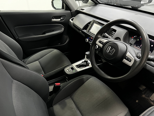 Honda Fit, 2020 года, пробег 100844 км