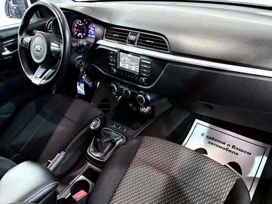 Kia Rio Comfort, 2019 года, пробег 49000 км