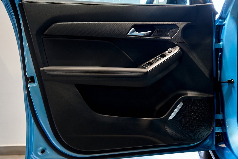 Haval Jolion Премиум, голубой