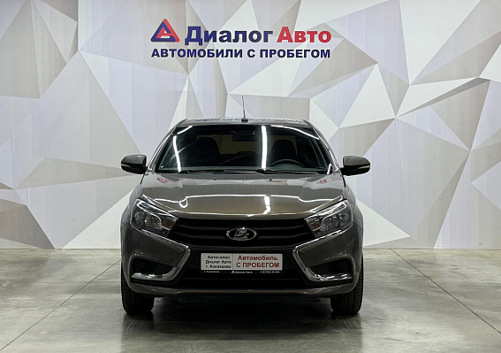 Lada (ВАЗ) Vesta 50 Anniversary, 2016 года, пробег 157227 км