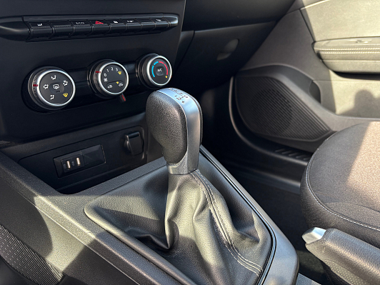 Renault Arkana Style, 2020 года, пробег 139000 км