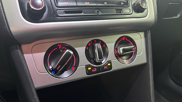 Volkswagen Polo Sochi Edition, 2013 года, пробег 171120 км