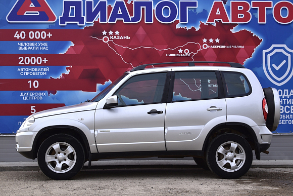 Chevrolet Niva GLC, 2012 года, пробег 145500 км