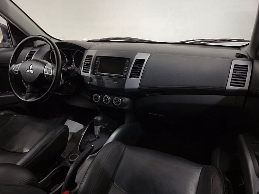 Mitsubishi Outlander Ultimate, 2011 года, пробег 194950 км
