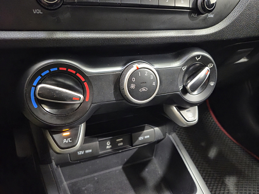 Kia Rio Classic, 2019 года, пробег 154221 км