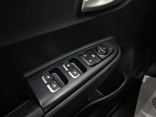 Kia Rio Luxe, 2020 года, пробег 63194 км