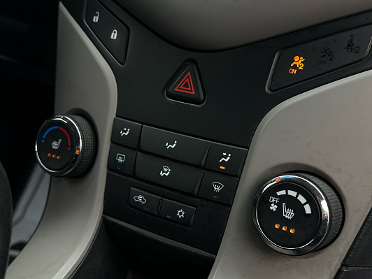 Chevrolet Cruze LS, 2012 года, пробег 221000 км