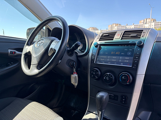 Toyota Corolla, 2010 года, пробег 176506 км