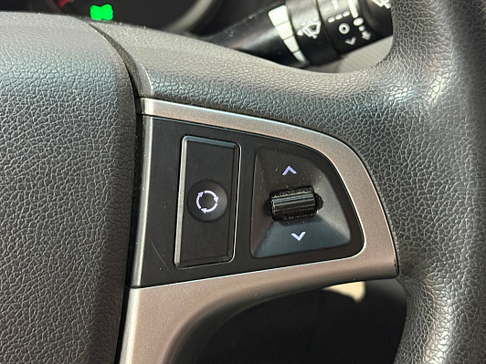 Hyundai Solaris Comfort, 2015 года, пробег 133000 км