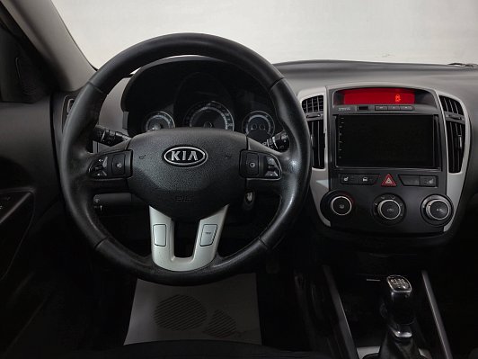 Kia Ceed, 2012 года, пробег 285721 км