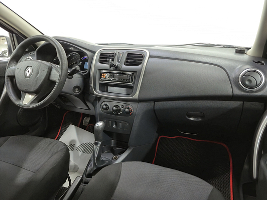 Renault Logan Confort, 2015 года, пробег 97473 км