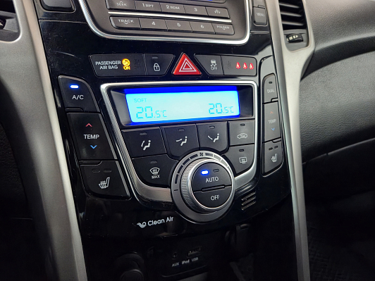Hyundai i30 Active, 2013 года, пробег 200208 км