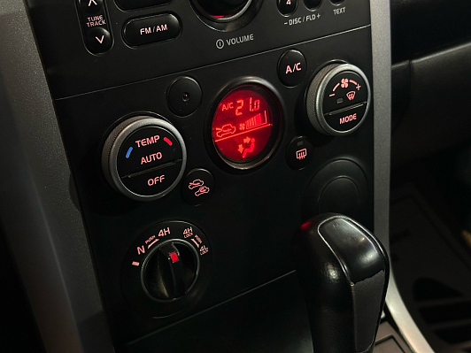 Suzuki Grand Vitara JLX-E, 2011 года, пробег 265000 км