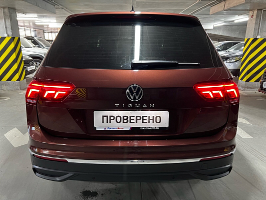 Volkswagen Tiguan Respect, 2021 года, пробег 109000 км