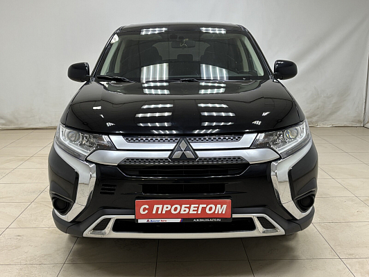 Mitsubishi Outlander Inform, 2020 года, пробег 90615 км