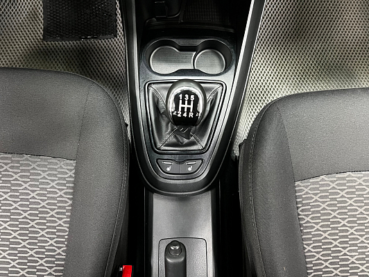 Lada (ВАЗ) Vesta Comfort, 2019 года, пробег 150000 км