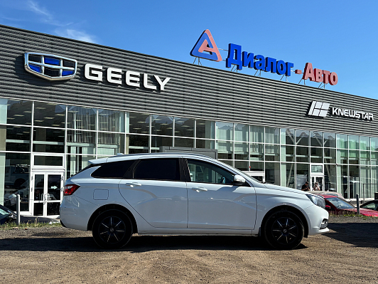 Lada (ВАЗ) Vesta Comfort Winter EnjoY Pro, 2021 года, пробег 117704 км