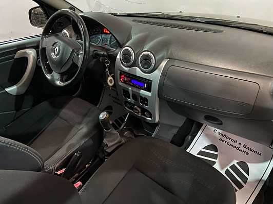 Renault Sandero, 2011 года, пробег 138373 км