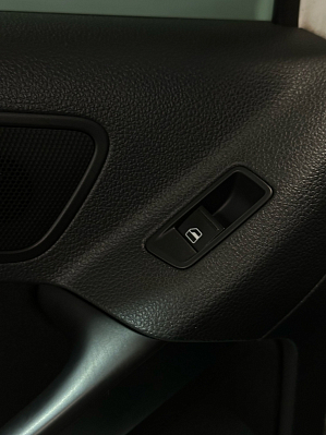 Volkswagen Tiguan Trend&Fun, 2013 года, пробег 302000 км