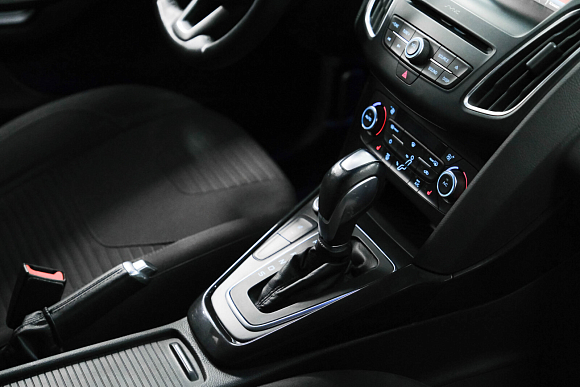 Ford Focus Titanium, 2016 года, пробег 95000 км