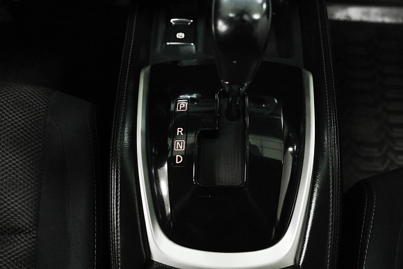 Nissan Qashqai LE, 2014 года, пробег 210800 км