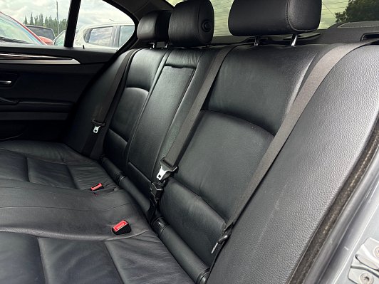 BMW 5 серии, 2013 года, пробег 259279 км