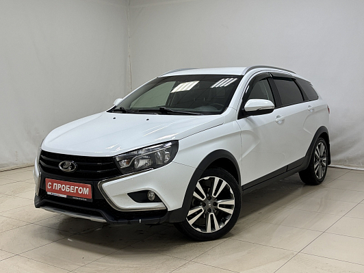 Lada (ВАЗ) Vesta Luxe, 2020 года, пробег 137600 км