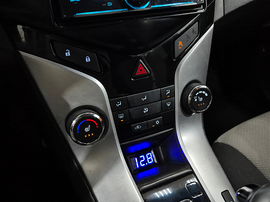 Chevrolet Cruze LS, 2012 года, пробег 203160 км