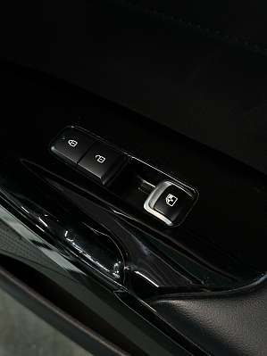 Kia K5 Luxe, 2021 года, пробег 74000 км