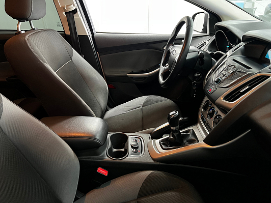 Ford Focus Trend, 2013 года, пробег 153000 км