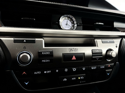 Lexus ES Premium, 2012 года, пробег 219880 км