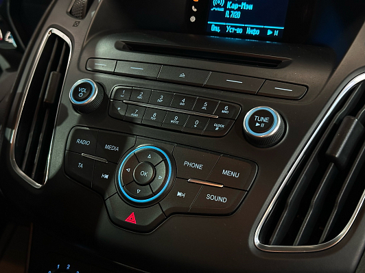 Ford Focus SYNC Edition, 2015 года, пробег 101000 км