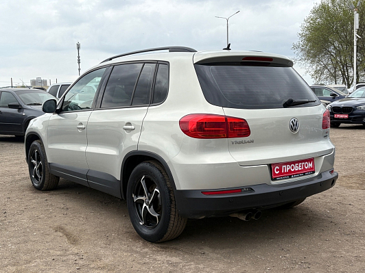 Volkswagen Tiguan, 2012 года, пробег 124174 км