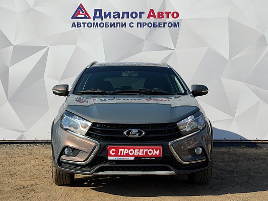 Lada (ВАЗ) Vesta Luxe Multimedia, 2019 года, пробег 149000 км