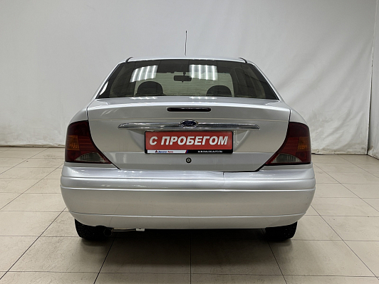 Ford Focus, 2004 года, пробег 265000 км